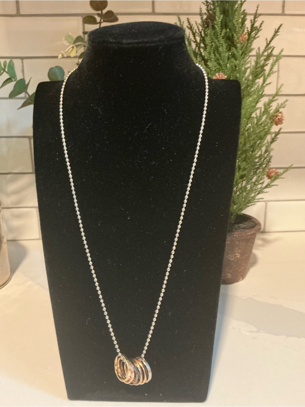 Silver Multi-Ring Pendant Necklace - Women's Jewelry
